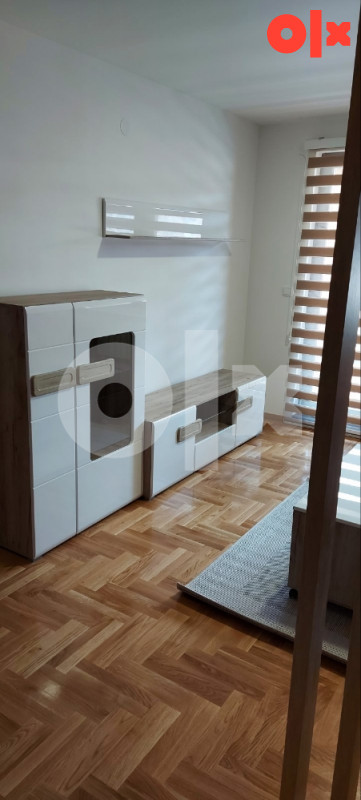 Najam - dvosoban stan 50m2 - ul. Dečanska 3