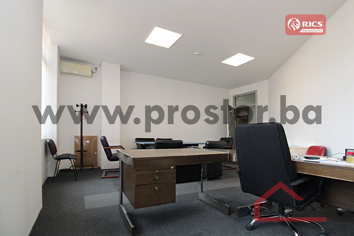 PROSTOR izdaje: Poslovni prostor 472m2, Centar 12