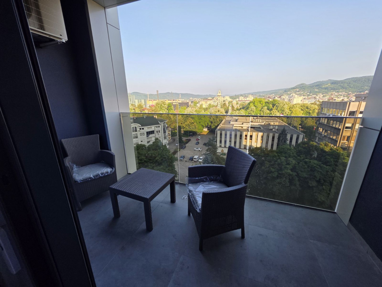 LUX dvosoban stan + Parking - 58 m2 15