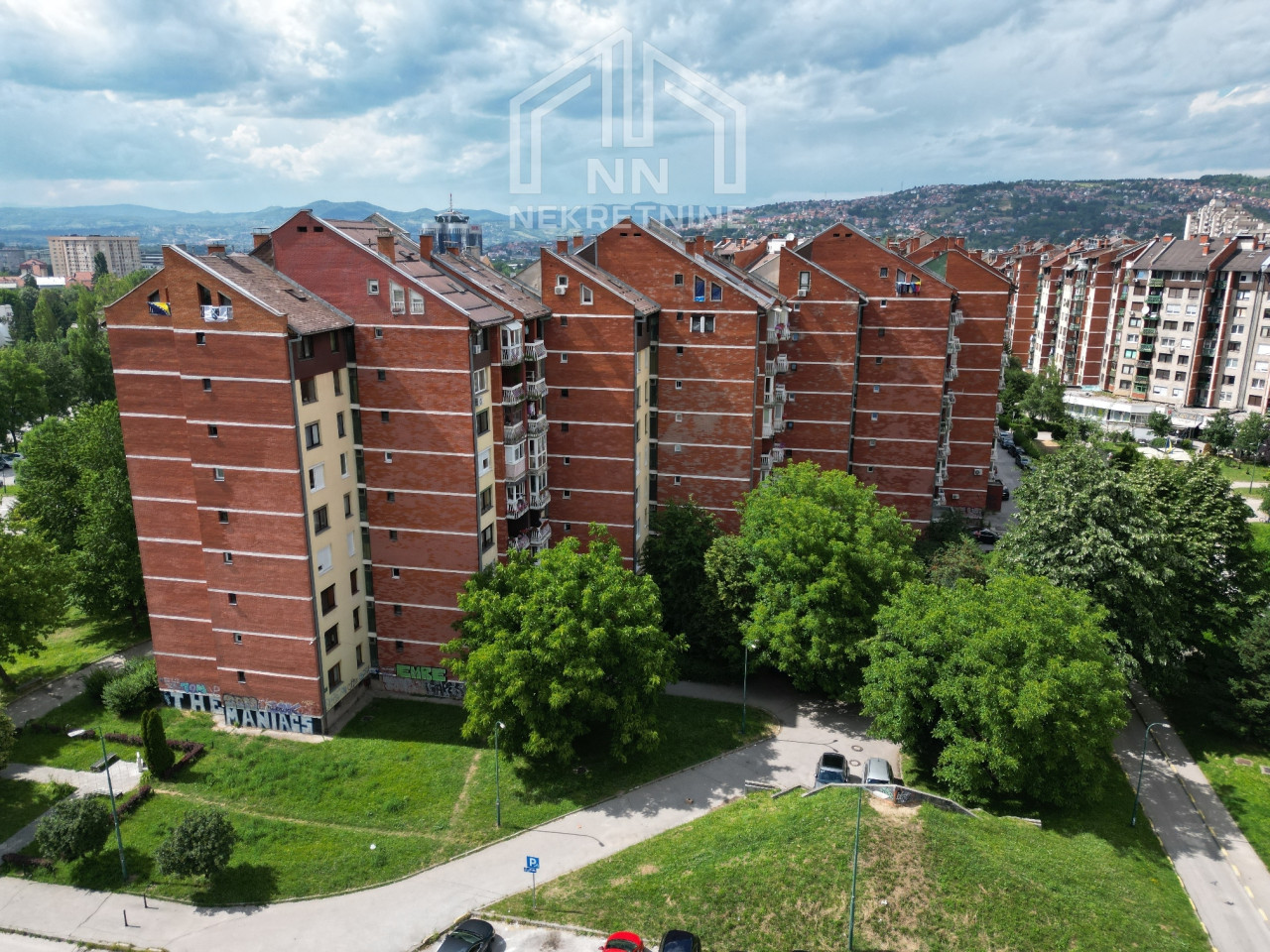 NN Nekretnine : Trosoban stan - Vojničko Polje 16