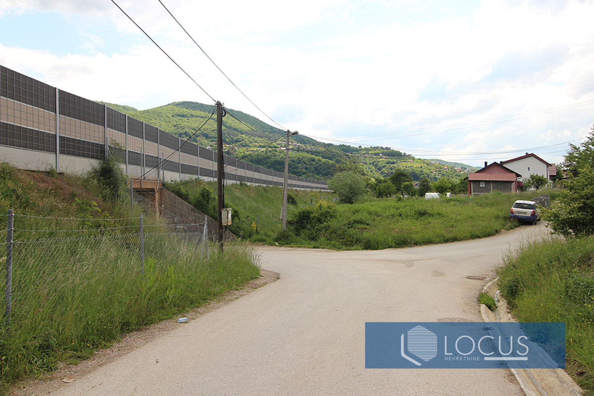LOCUS prodaje: Zemljište površine 886m2, Malešići, Ilijaš 2