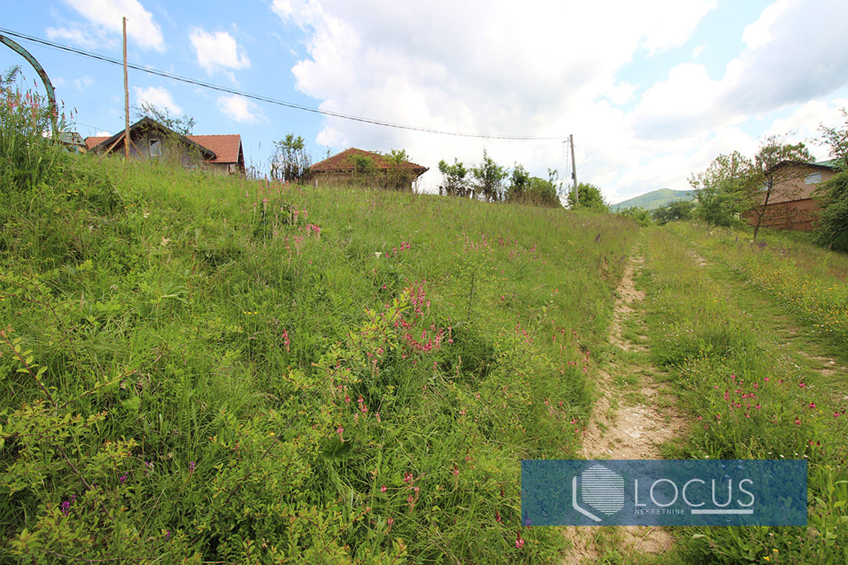 LOCUS prodaje: Zemljište površine 886m2, Malešići, Ilijaš 6