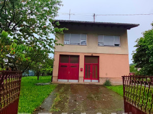 House with land on a TOP location