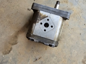 Hidraulicna pumpa za traktor