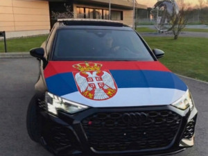 Zastava za haubu Srbije Srbija auto zastava