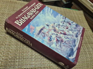 Bhagavad - gita kakva jeste