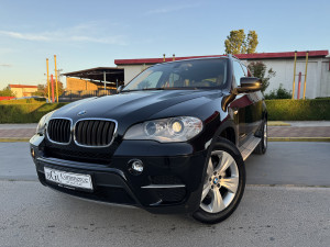 BMW X5 E70 3.0D 180kW FACELIFT PANO 2011