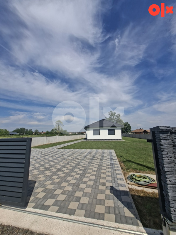 Vila sa bazenom, 1850 m2 parcela, Priječani, Banja Luka 2