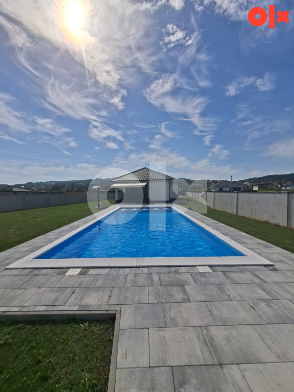 Vila sa bazenom, 1850 m2 parcela, Priječani, Banja Luka 10