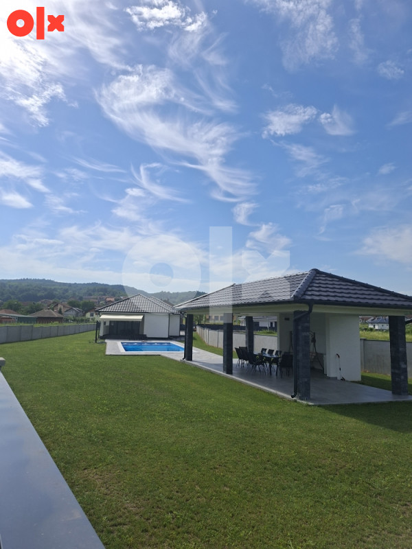 Vila sa bazenom, 1850 m2 parcela, Priječani, Banja Luka 9