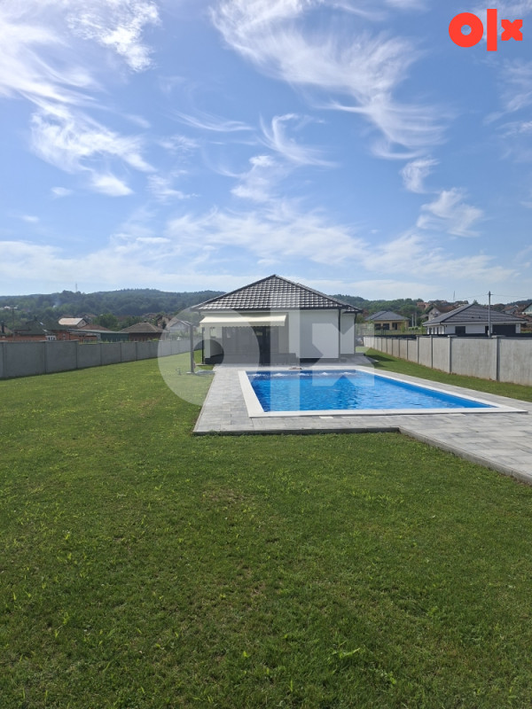 Vila sa bazenom, 1850 m2 parcela, Priječani, Banja Luka 12