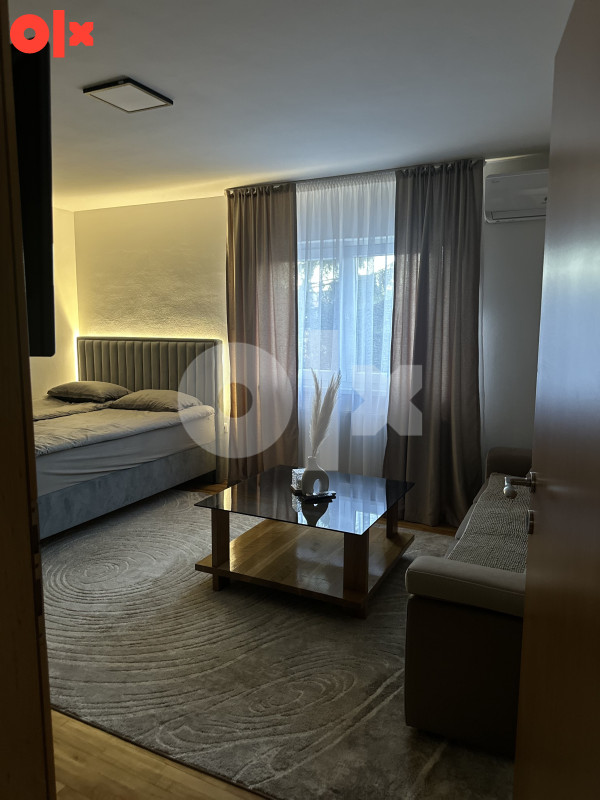 Stan na dan centar Bugojna apartman 060-318-8904