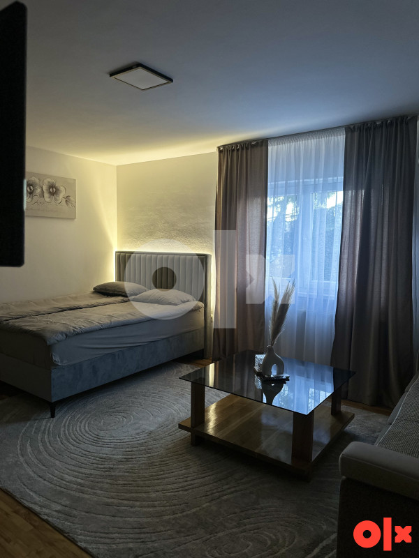 Stan na dan centar Bugojna apartman 060-318-8904 3