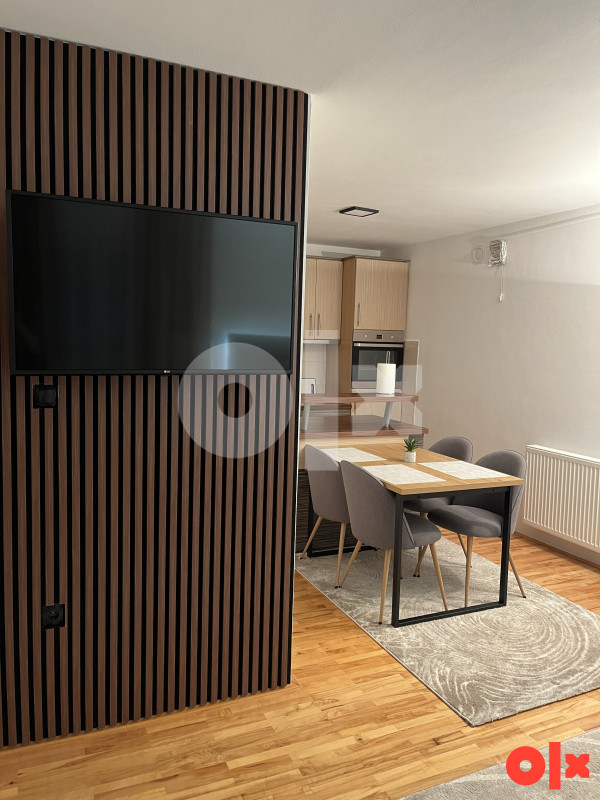 Stan na dan centar Bugojna apartman 060-318-8904 4