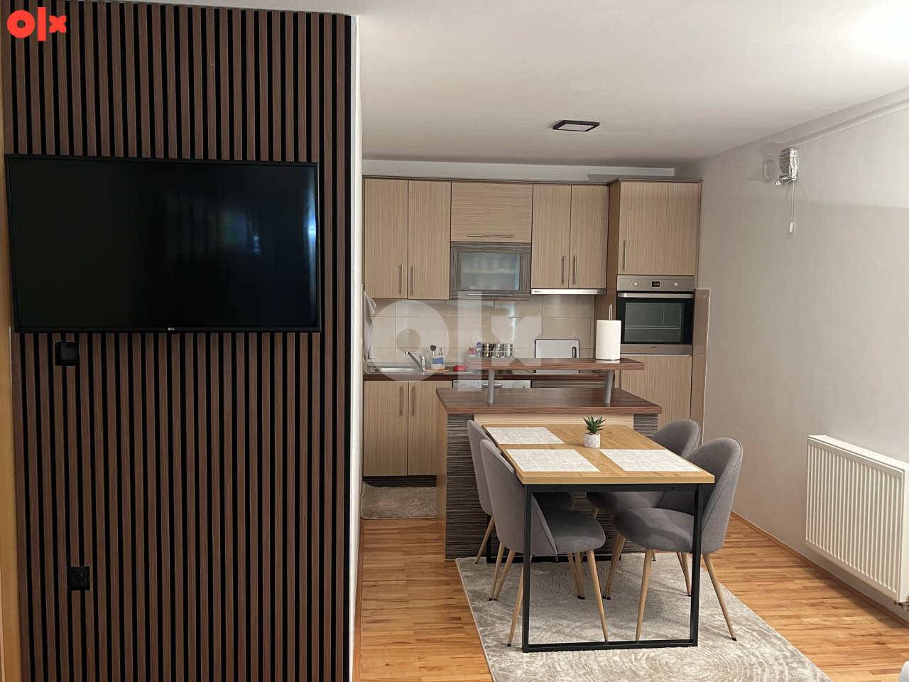 Stan na dan centar Bugojna apartman 060-318-8904 5