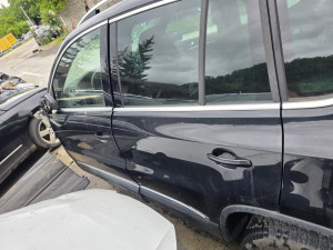 Vrata zadnja lijeva vw tiguan