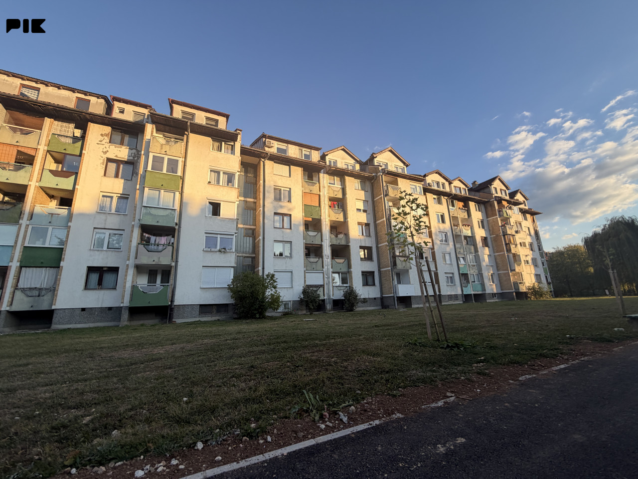 Dvosoban stan Dobrinja 2 sprat (opcija trosoban) 52 m2 Sarajevo