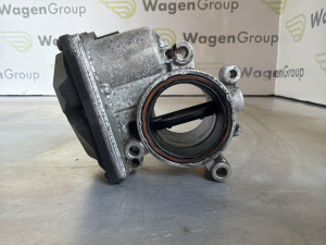 Klapna gasa Audi A4 B8 (fotografija 3)