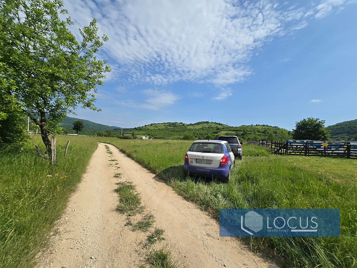 LOCUS: Zemljište sa građ. dozvolom, Lokve, Hadžići 9