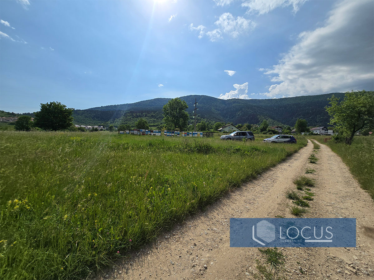 LOCUS: Zemljište sa građ. dozvolom, Lokve, Hadžići 10