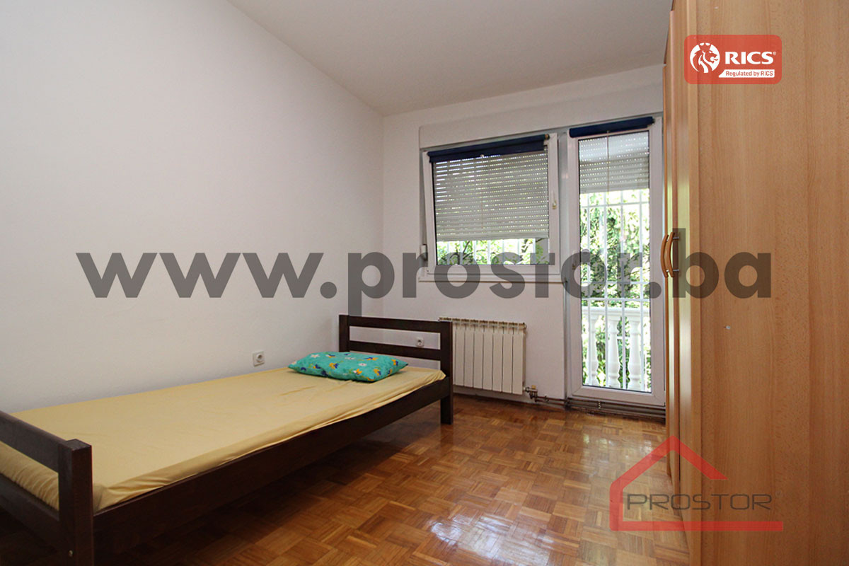 PROSTOR izdaje: Četverosoban stan, 100 m², Bjelave - Mehr