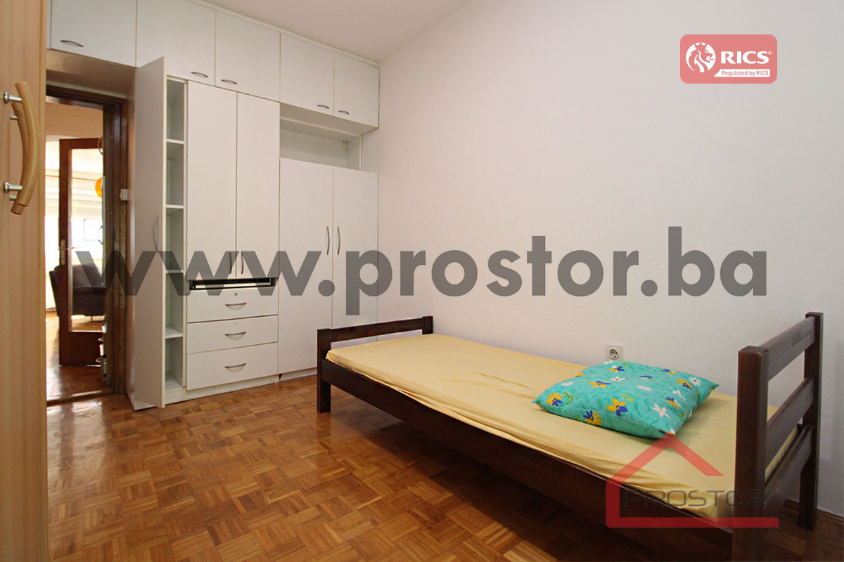 PROSTOR izdaje: Četverosoban stan, 100m2, Bjelave 8