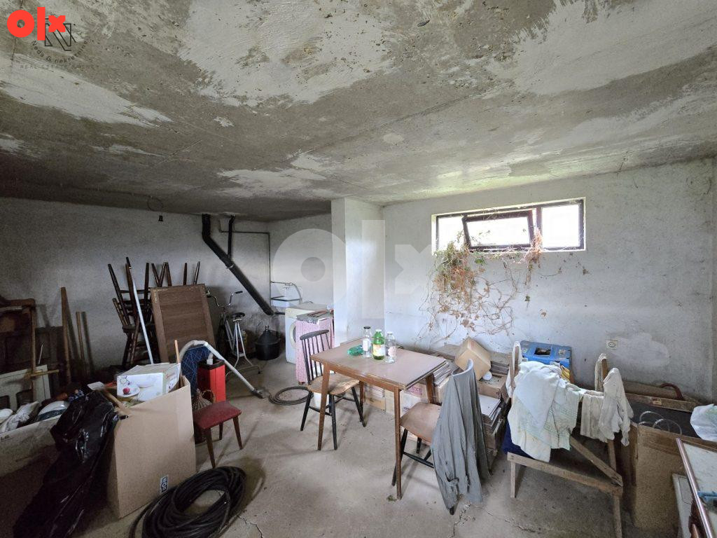 Veliko Blaško; vikendica sa otvorenim pogledom 13