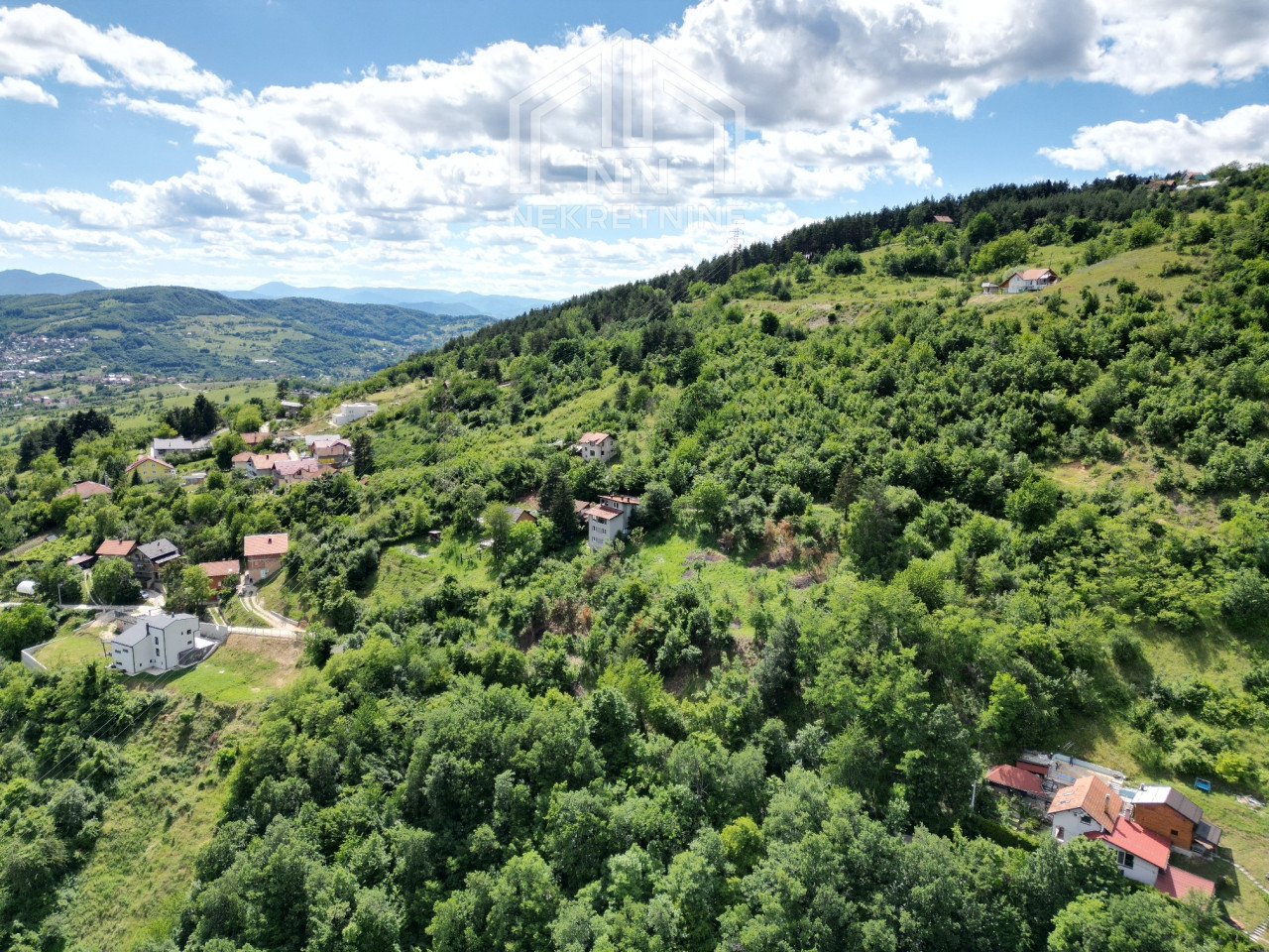 NN Nekretnine : Zemljište 3076m2 - Centar - Kromolj / Poljine 6