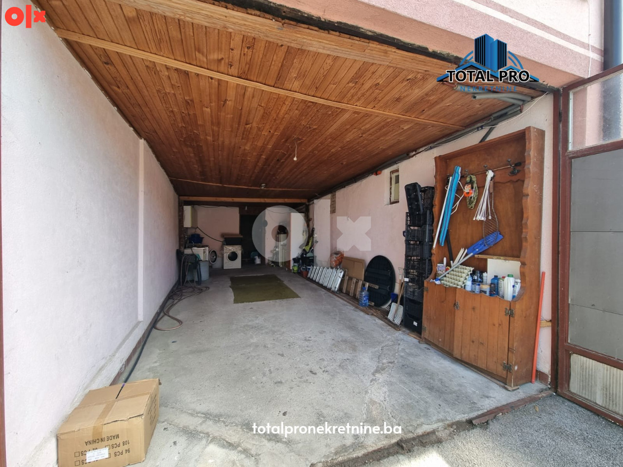 TOTAL PRO / Kuća s baštom 532 m2 / Kovačići 25