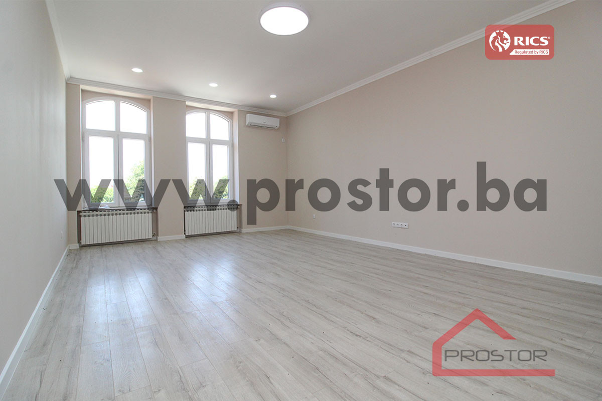 PROSTOR prodaje: Dvosoban stan, 101m2, Franjevačka, Stari Grad 2