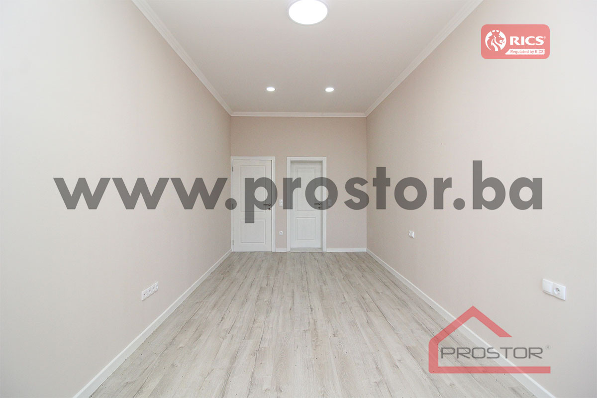 PROSTOR prodaje: Dvosoban stan, 101m2, Franjevačka, Stari Grad 7