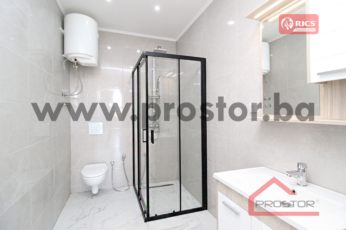 PROSTOR prodaje: Dvosoban stan, 101m2, Franjevačka, Stari Grad 10