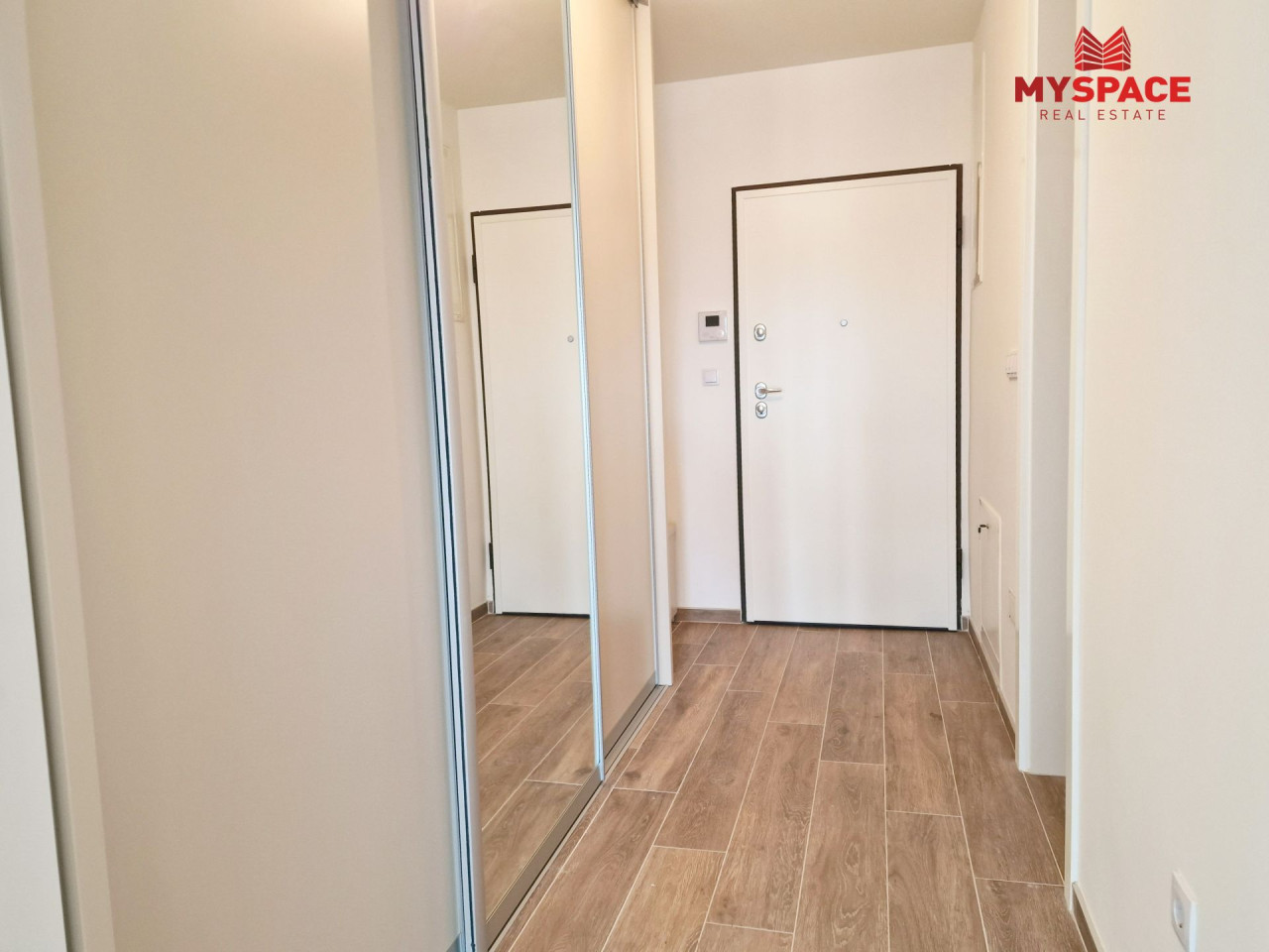 MY SPACE/ Stan/ Pofalići/ Sarajevo Tower/ 60m2 11