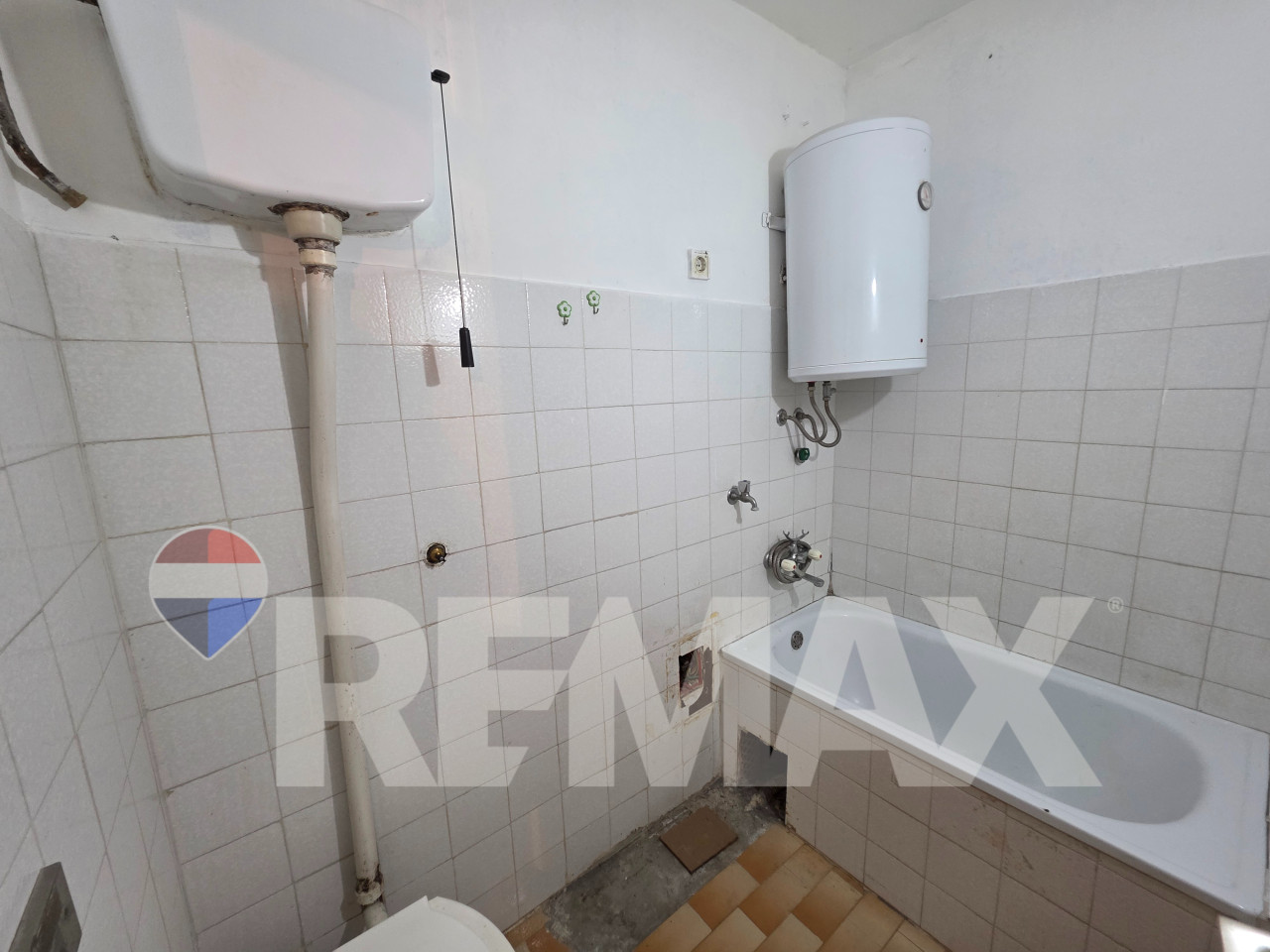Garsonjera 33m2 na Starčevici 5