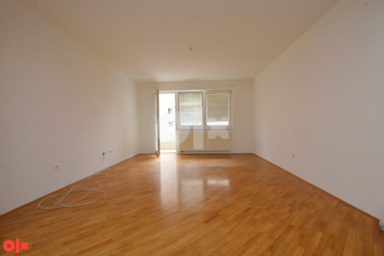 Trosoban stan 72m2 sa garažom u novogradnji Bh Bau Stup 2