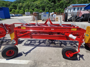 Sakupljač i prevrtač sijena 2m