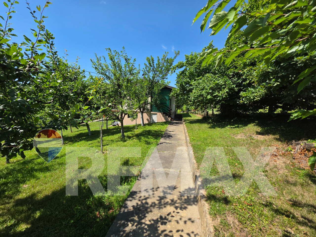 Odlična vikendica u Slatini/ ladara/ voćnjak/ plac 1465m2 21