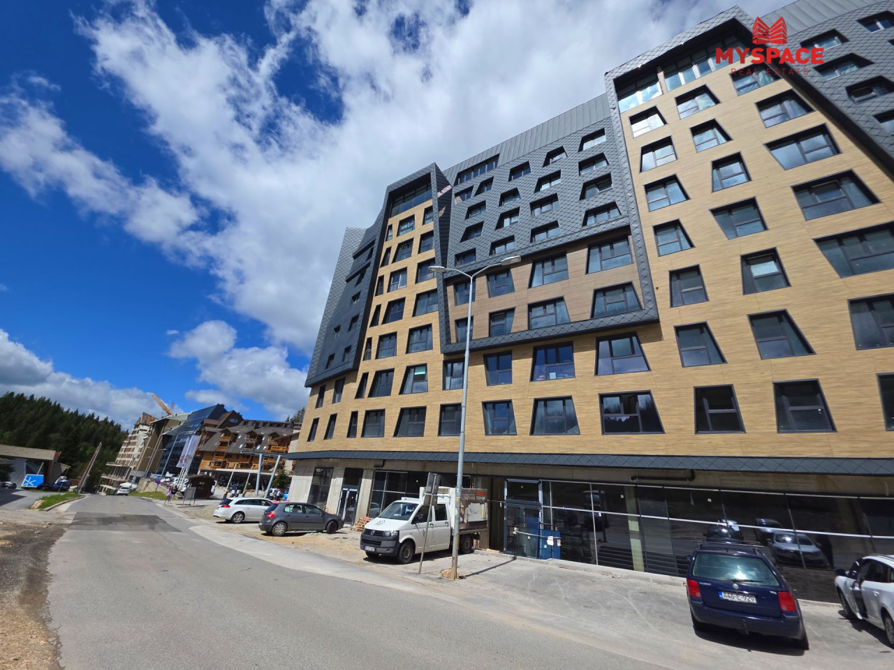 MY SPACE/ Apartman sa garazom/ Jahorina/ NOVOGRADNJA/ 24 m2 16