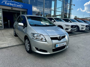 TOYOTA AURIS 1.6 BZ/PLIN