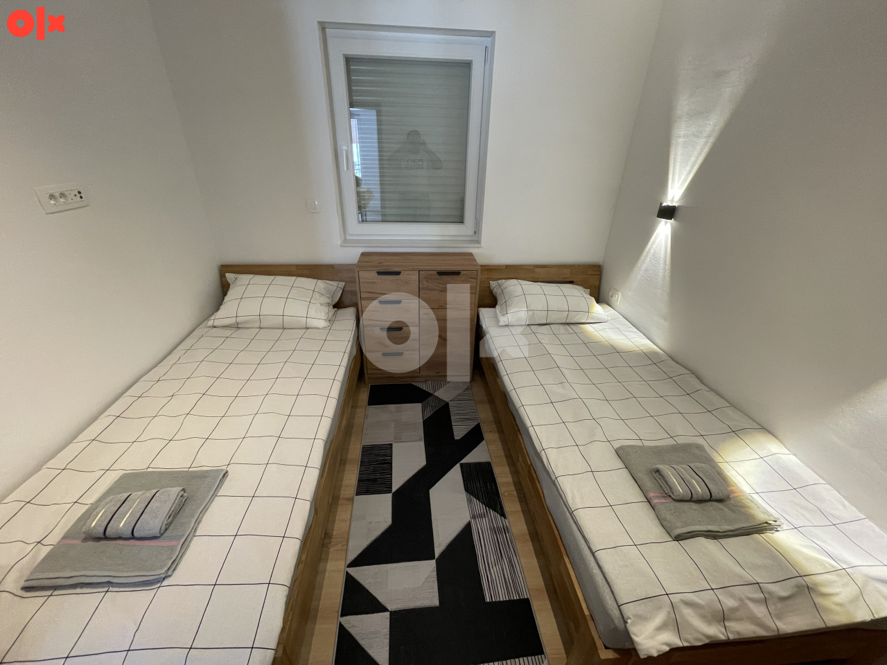 Izdajem Apartmane na Peljascu blizu Orebica,novogradnja 3