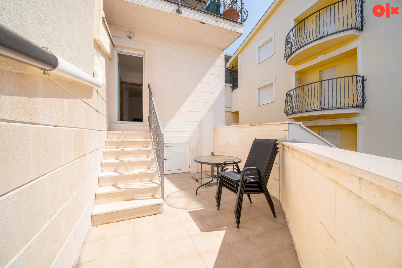 PROPERTIZE | PRODAJA | NEUM | Objekat sa 7 Apartmana 13