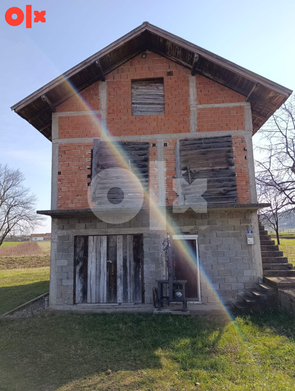 Kuća Laktaši / Šušnjari