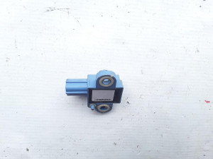 1K0955557A SENZOR BOCNOG UDARA  Volkswagen GOLF V 2003