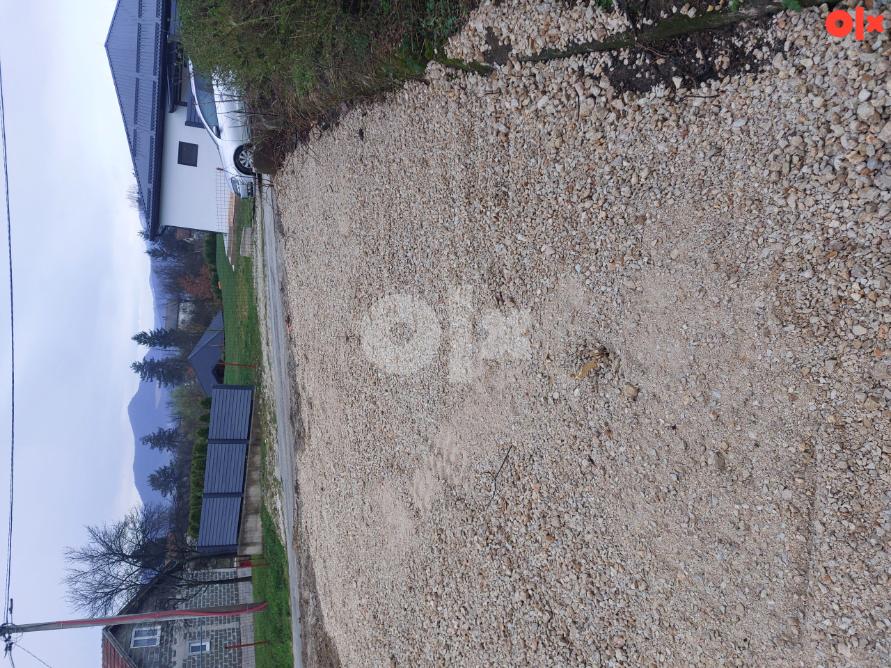 Zemljište Travnik 320m2 3