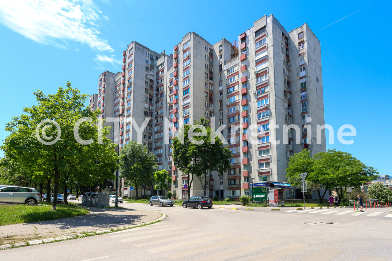 Dvosoban stan - Novi grad - Alipašino polje B faza - 56 m2