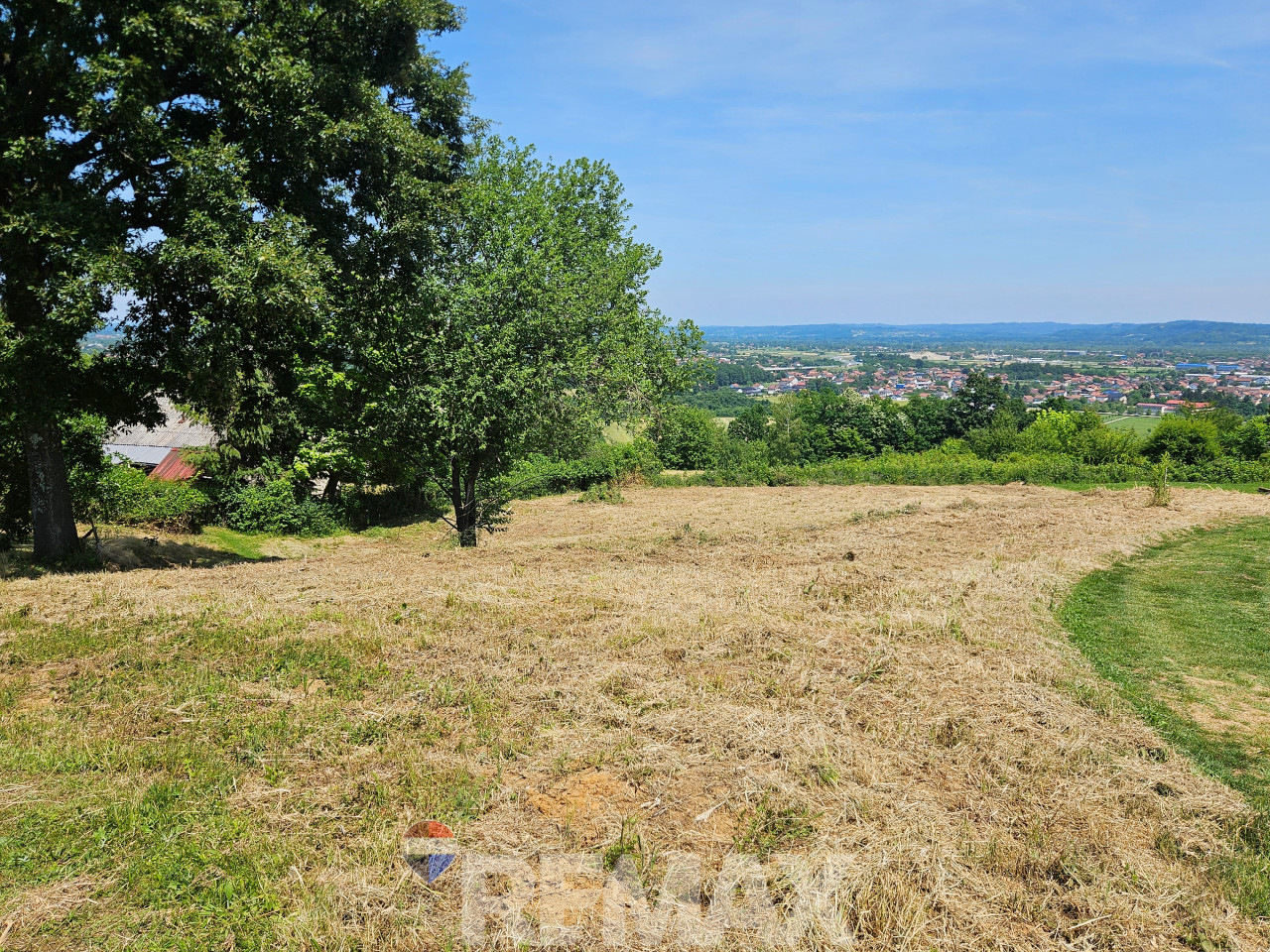 Zemljište 6000 m2 sa pogledom na Laktaše