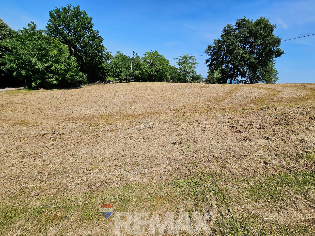 Zemljište 6000 m2 sa pogledom na Laktaše 9
