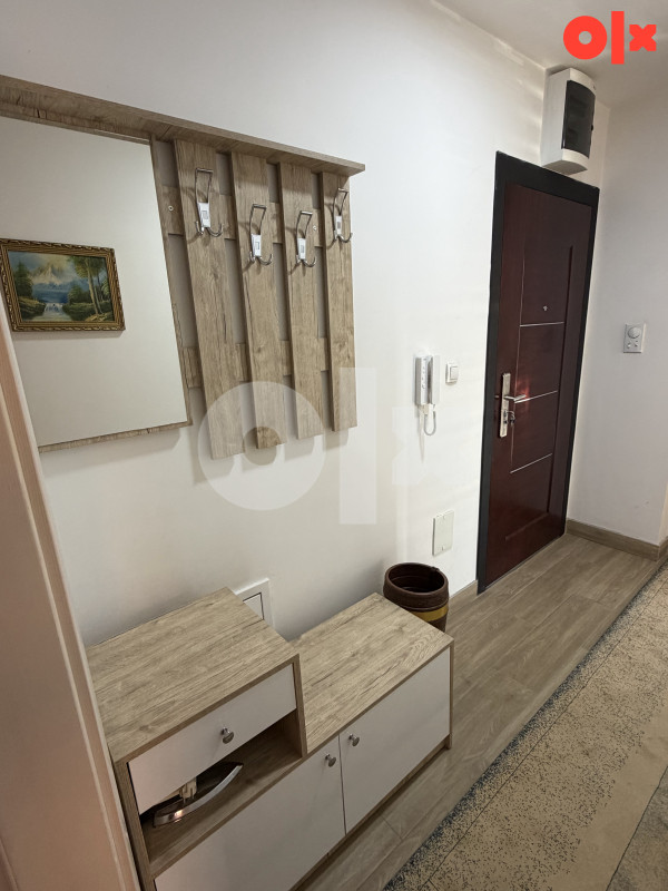 Stan Istočno Sarajevo - Centar - 39 m2 - Iznajmljivanje 3