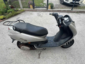 Peugeot Elyseo