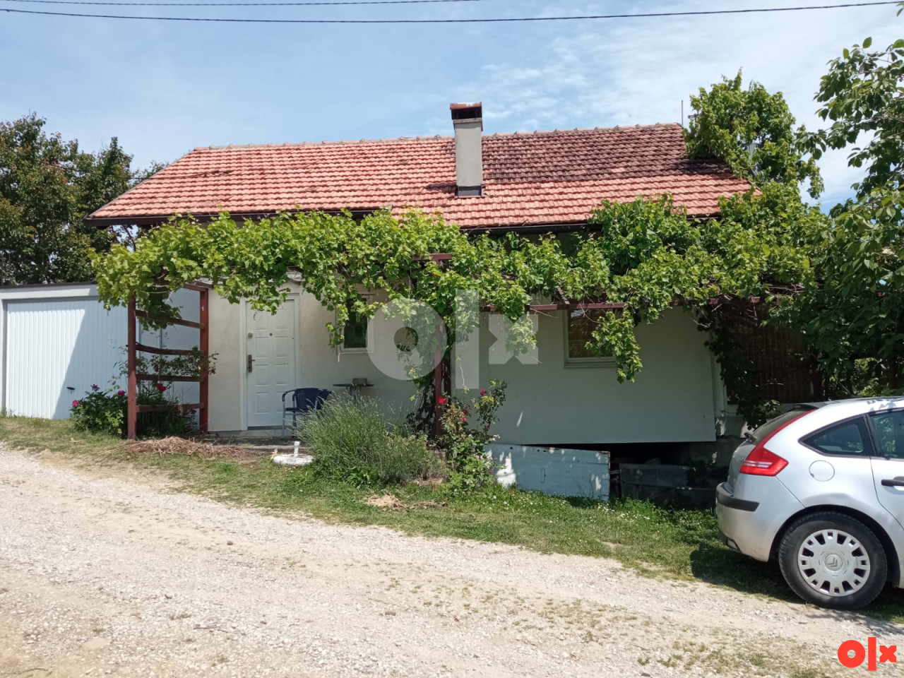 Vikendica Šatorovici 90m2